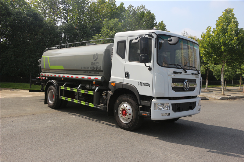 多利卡16方霧炮車(chē)_CLT5181TDYEQ6型多功能抑塵車(chē)