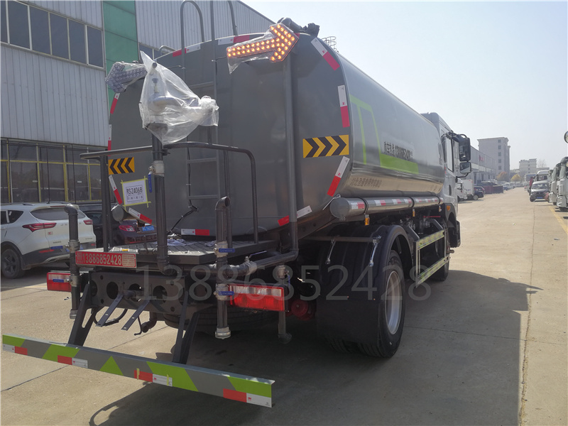 湖北盈通汽車16噸灑多少錢一臺