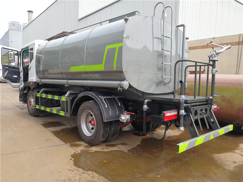 40噸保溫運水半掛車參數(shù)