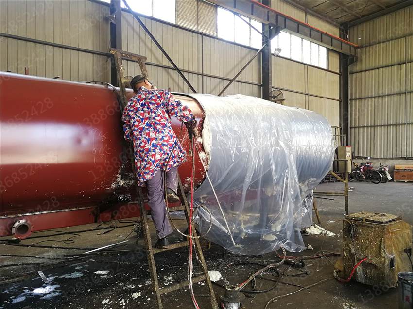 湖北盈通汽車縱昂牌灑clt5180gpseq6