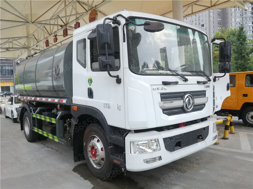 湖北盈通汽車環衛綠化灑