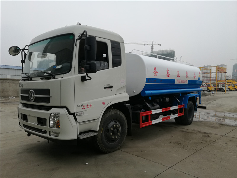 湖北盈通汽車16噸灑多少錢一臺