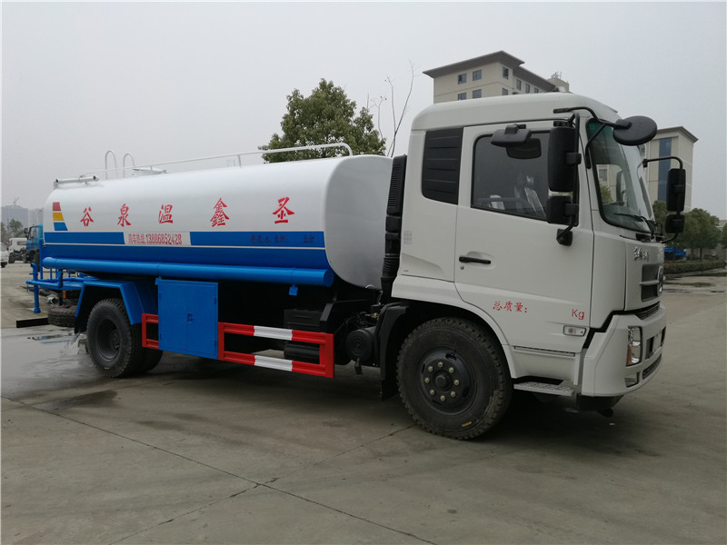 湖北盈通汽車湖北解放灑