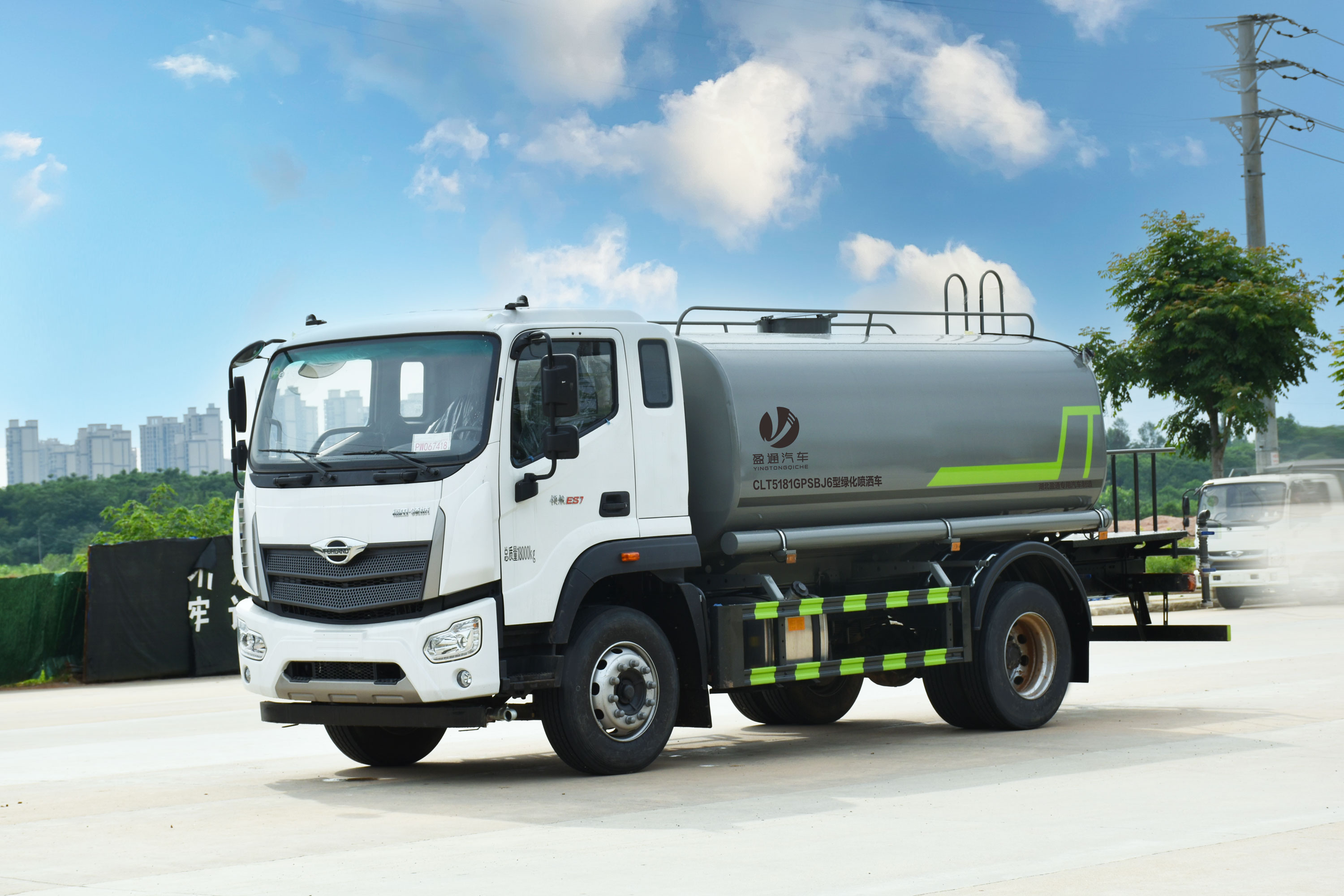 福田領(lǐng)航12方霧炮灑水車(chē)|CLT5181GPSBJ6C型綠化噴灑車(chē)